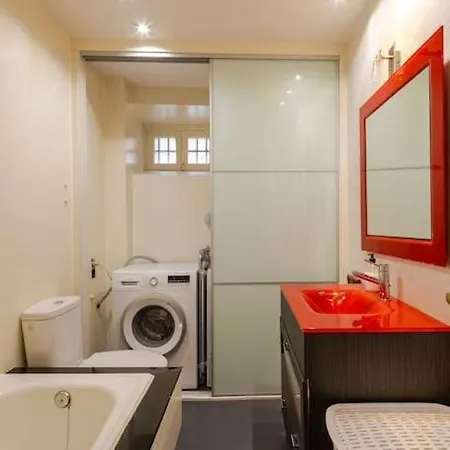 La Casita De Reloj *